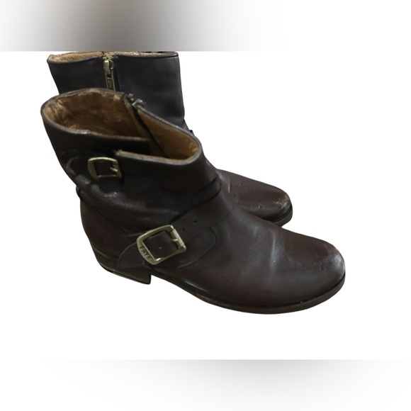 Frye Women’s Veronica Shortie Ankle Zip Moto Boots Leather Size 9.1/2 B2 - Picture 3 of 7